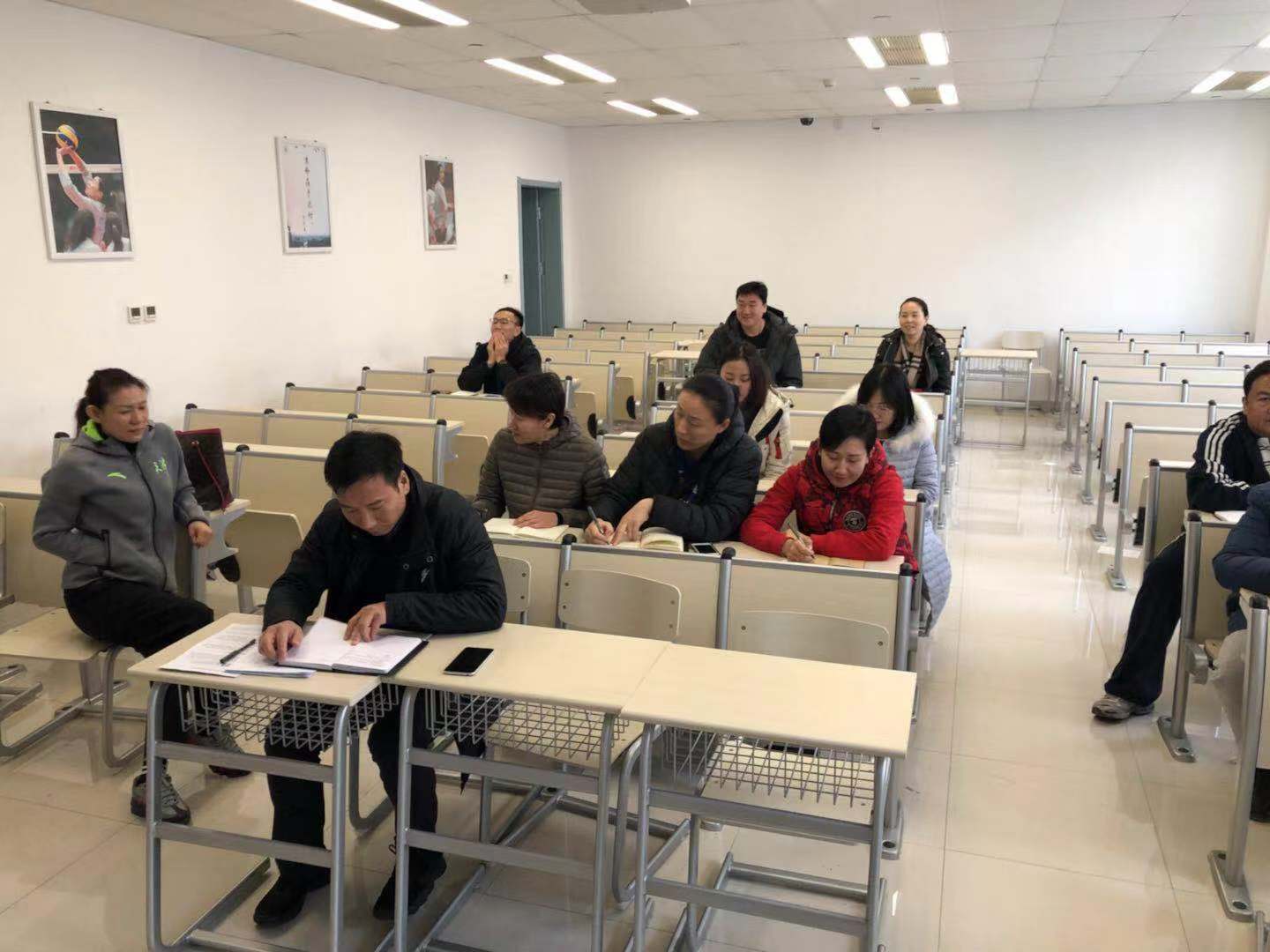 黑白体育APP下载